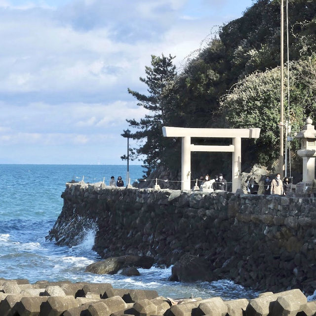 ศาลเจ้ากบ Futamiokitama Shrine จ.มิเอะ