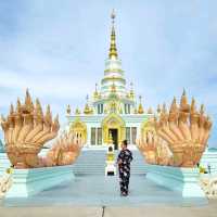พระมหาเจดีย์วัดแสนสุข