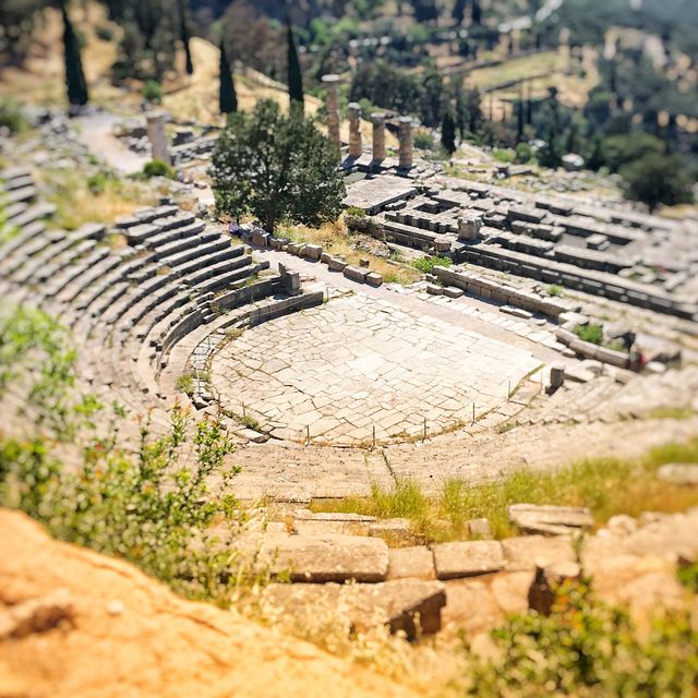 世界遺産のデルフィ古代遺跡