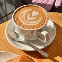 ROCKS CAFE：時尚環境，絕對值得推薦