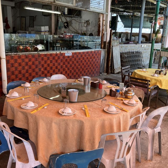 홍콩의 라마섬에서 즐기는 샴페인과 중식요리! Peach Garden Sea Food Restaurant!