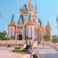 Tokyo Disneyland กับต้นซากุระสวยๆ