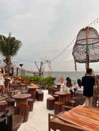 คาเฟ่ริมทะเลบางแสน laguna cafe ✨🌴🌊