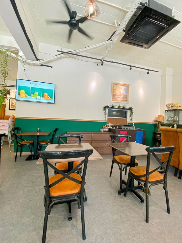 Cozy Fusion Café in Penang Island 🇲🇾 