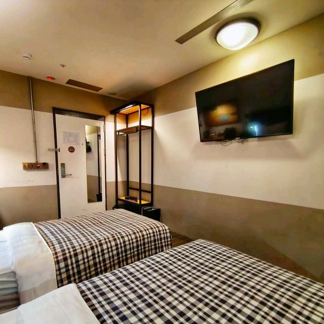 Hotel Papa Whale