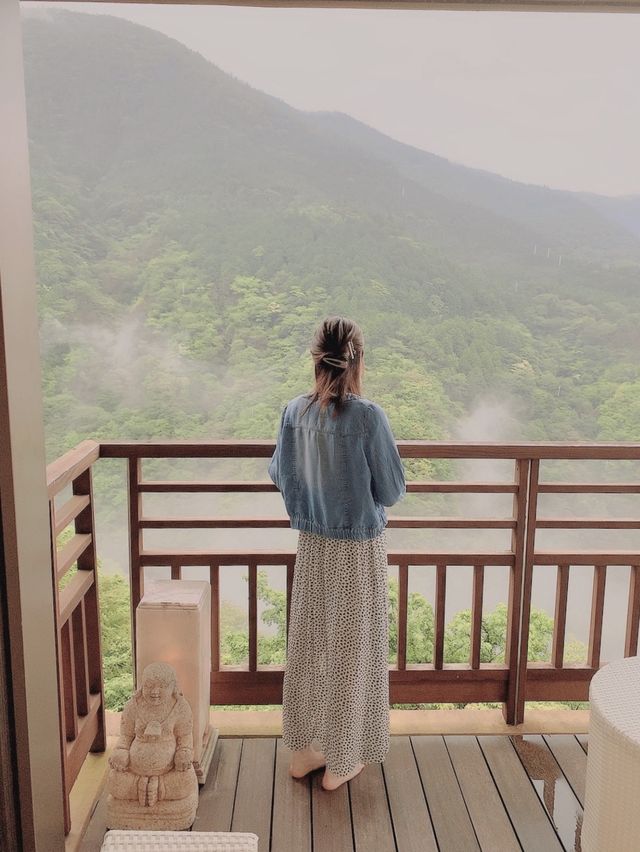 【神奈川】日本一予約が取れない?!絶景インフィニティ露天風呂があるお宿🤍
