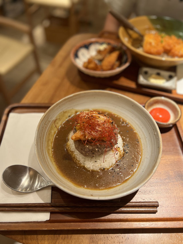  必食和牛漢堡扒飯