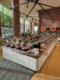 Eastin Hotel Penang offers a sumptuous seafood buffet