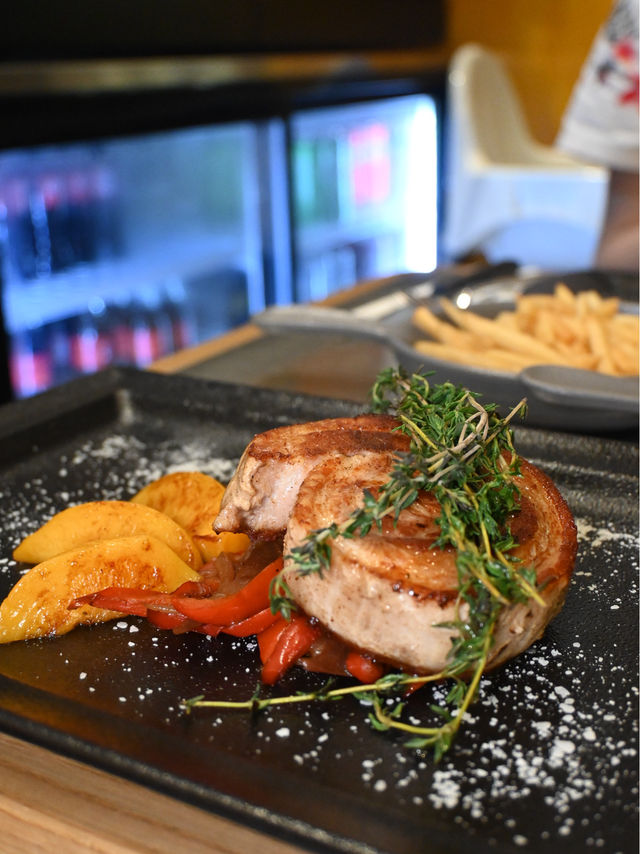 「Top Blade steak Lab - 肉食饕客的頂級享受」