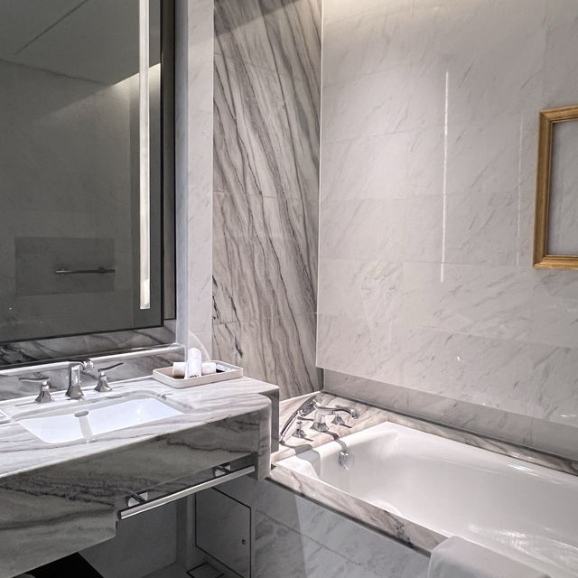 Sofitel Singapore City Centre - One Bedroom Suite 