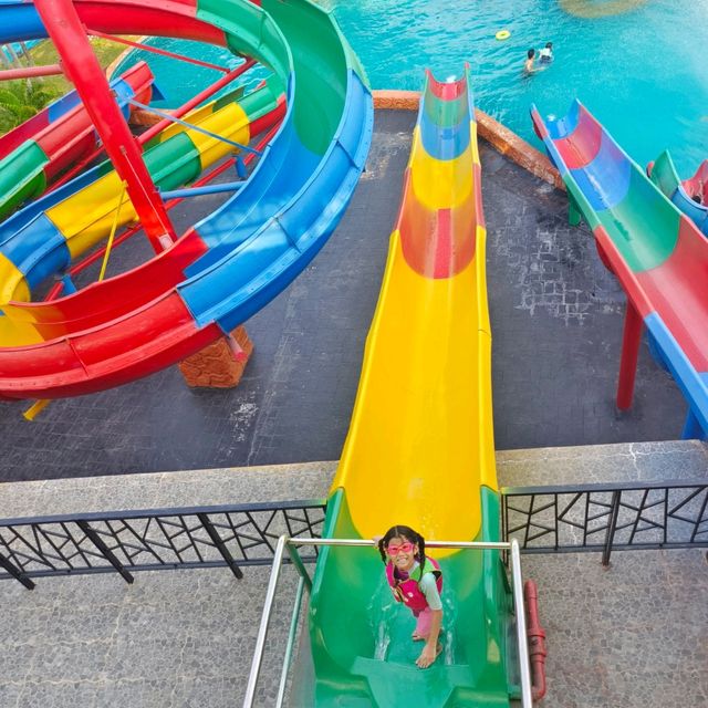 Together Resortทโรงแรมพร้อมสวนน้ำเล่นกันฉ่ำ