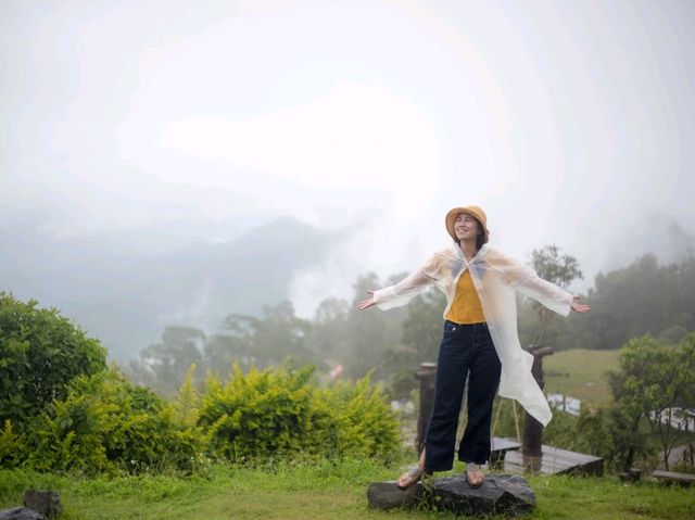ขุนสถานหน้าฝน