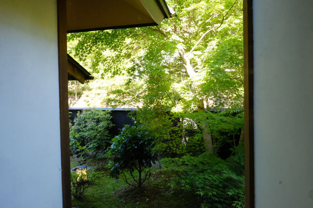 「黑川溫泉山花水木別邸 深山山莊」：價格優惠，享受寧靜的日式住宿和美食
