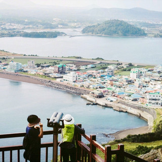 산과 바다의 전망을 감상할 수 있는 꿈같은 장소