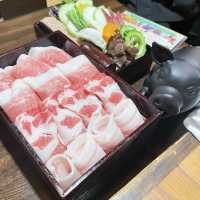 【沖縄】予約必須のあぐー豚しゃぶしゃぶレストラン