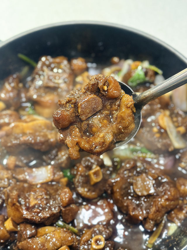 3小時任食4款鍋物再加火鍋放題 超吸睛！必試即席秘製火焰牛尾煲