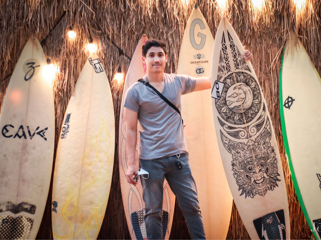 รีวิว Cave Beach Club 