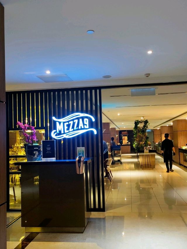 Buffet in Iconic Hotel, Penang 