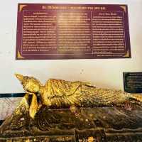 Wat Phra Thong or Wat Phra Phut