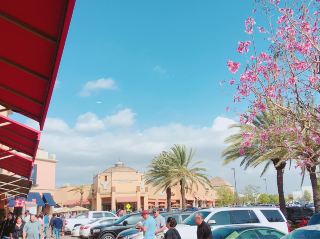 America's representative outlet shopping mall that you must include in your travel itinerary!