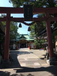 探索東京四谷須賀神社：寧靜與傳統的完美結合