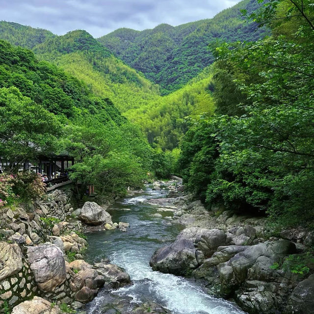 「天野川之滝」：隱秘寶地，快樂時光