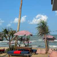 คลื่น 🌊📍 คาเฟ่สิชลไม่ควรพลาด
