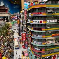 ไปทัวร์เมืองมนุษย์จิ๋วที่ Small Worlds Tokyo กัน