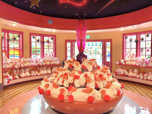 It’s Soooo Fluffy! : ร้านขายของน่ารักใน USJ