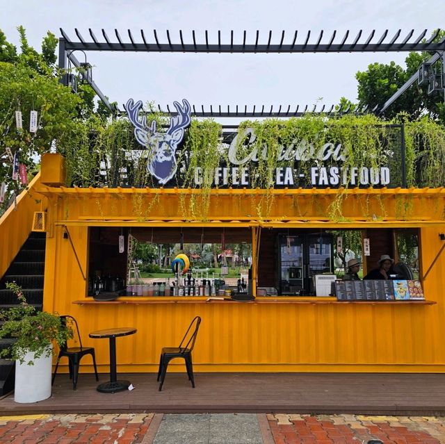 ร้านกาแฟริมแม่น้ำฮันในดานัง