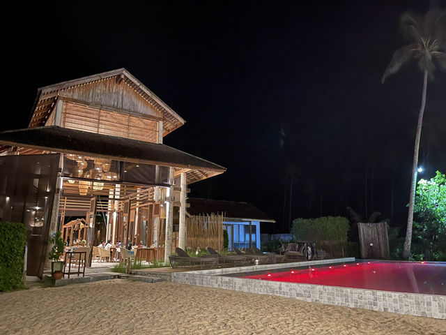 ที่พักติดทะเลเกาะกูด 