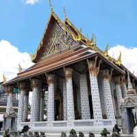 วัดประจำพระราชวัง กรุงธนบุรี