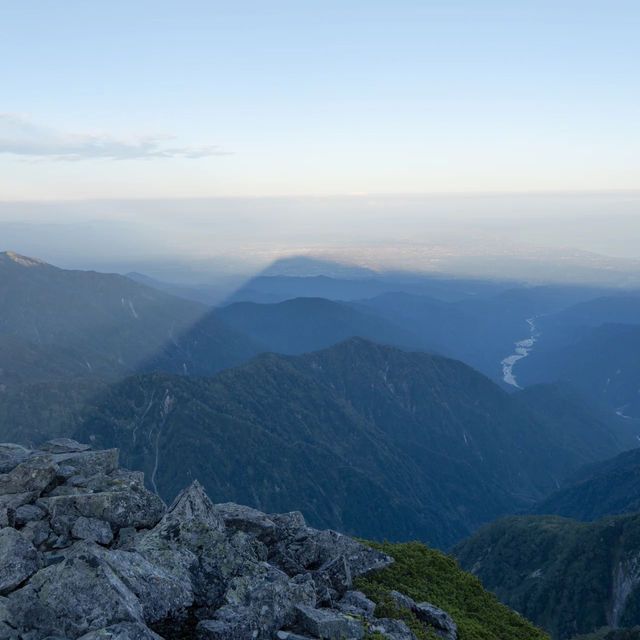  綠岳：秋色登山的夢幻🍂🏔️
