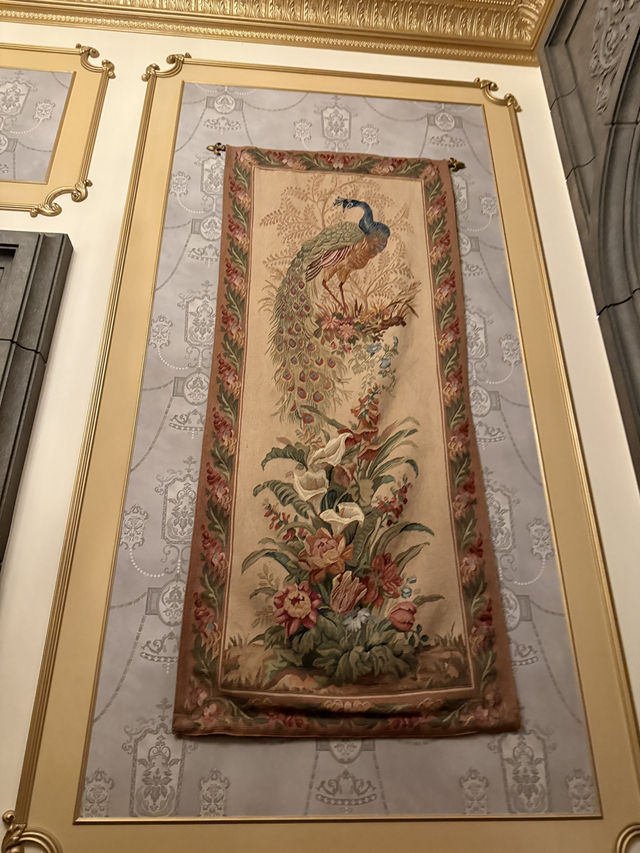 Beauty and the beast เครื่องเล่นที่พีคที่สุด
