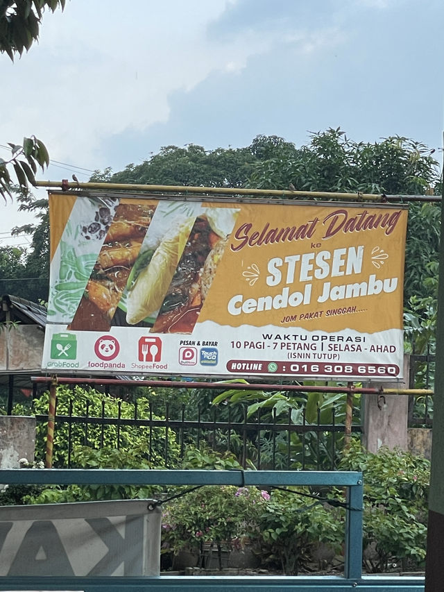 Refreshment in Every Sip: Discover the Authentic Flavors of Hulu Langat