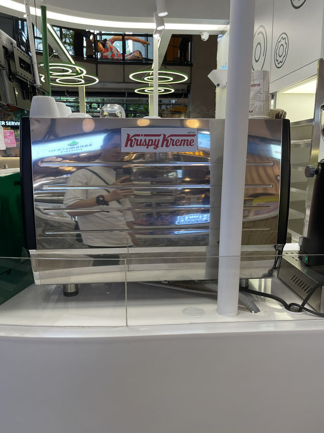 "曼谷味蕾探險：Krispy Kreme 冬甩店冬季美味篇🍩💖"