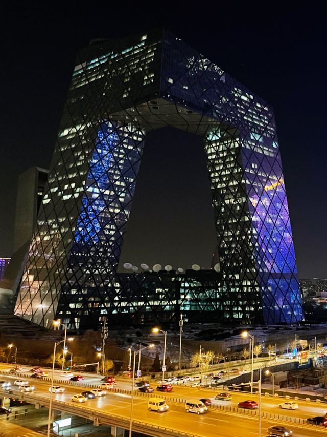 Beijing’s Modern Marvels Illuminated: A Night Journey from Olympic Grandeur to Guomao’s Skyline