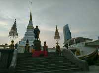 ชม..เรือสำเภาพระเจดีย์ วัดยานนาวา