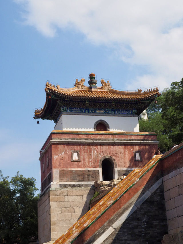 A Morning at Beijing’s Summer Palace: Gardens, Temples and Timeless Charm