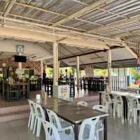 เจ๊แดงบางควาย ร้านเด็ดชะอำ
