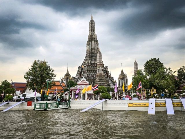 Wat Arun: The Temple of Dawn