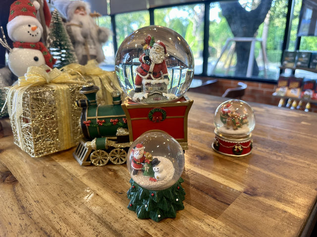 คาเฟ่อะเมซอน ธีมคริสต์มาส น่ารักต้อนรับลมหนาว ❄️☃️