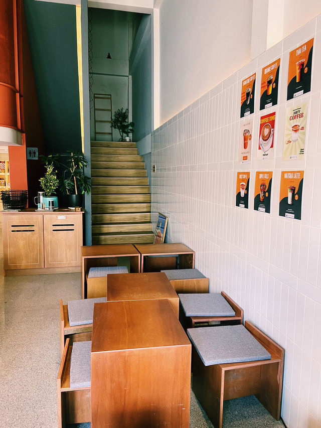  Queensbaker X Signature coffee Lamphun 