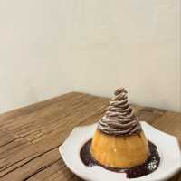 【韓国】プリンの上にたっぷりモンブランがのったデザートが美味しいカフェ