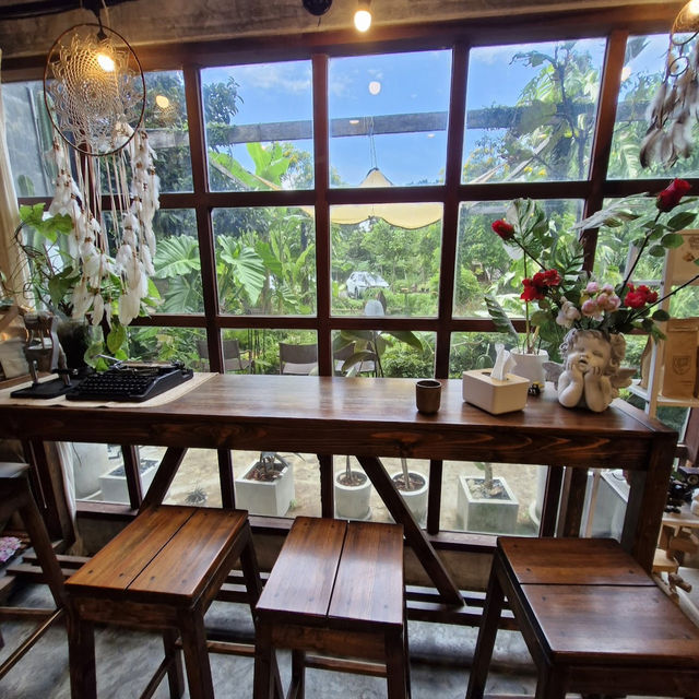 ร้านคาเฟ่โดนใจ