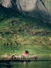 Camping in Lofoten: A Nordic Adventure Like No Other