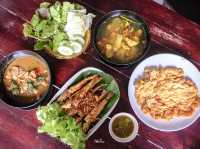 ทานอาหารใต้รสชาติดั้งเดิม ที่ร้านข้าวหอมระนอง