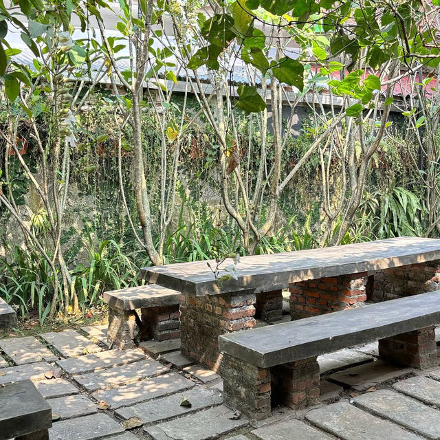 Cozy Coffee Haven at Little Contrast Bogor
