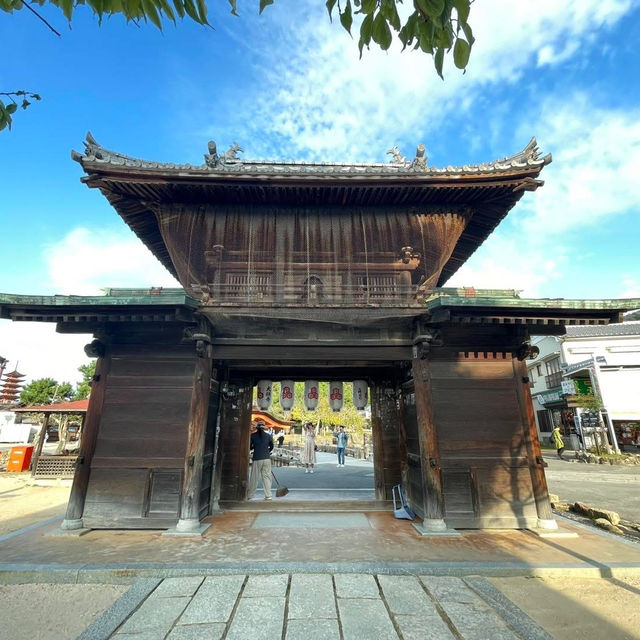 เกาะมิยาจิมะ (Miyajima) จังหวัดฮิโรชิม่า