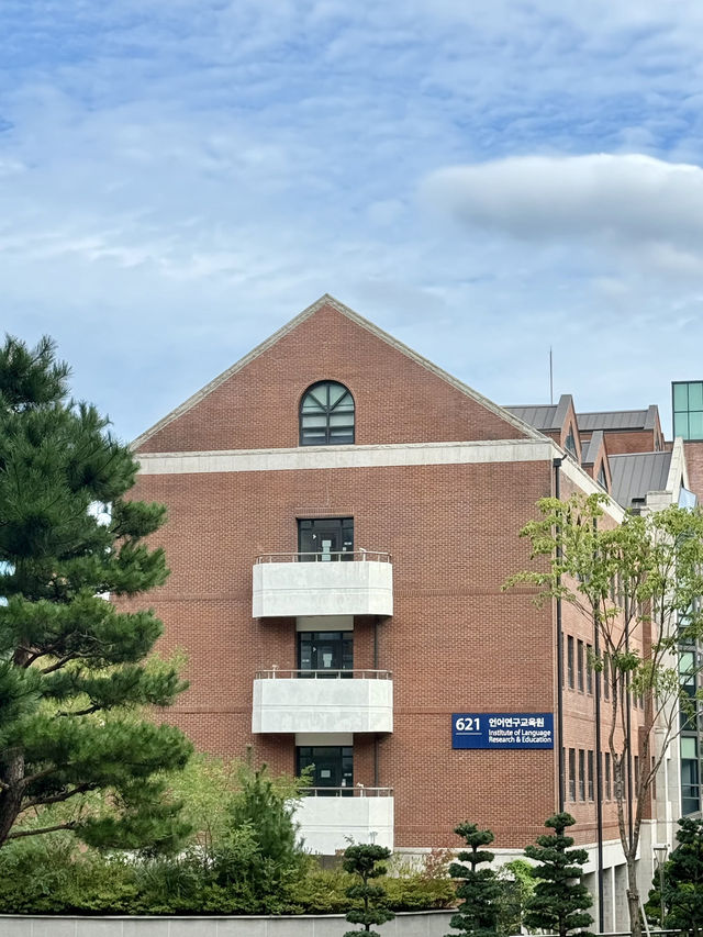 DISCOVER YONSEI UNIVERSITY | SEOUL'S PRESTIGIOUS AND ICONIC CAMPUS 